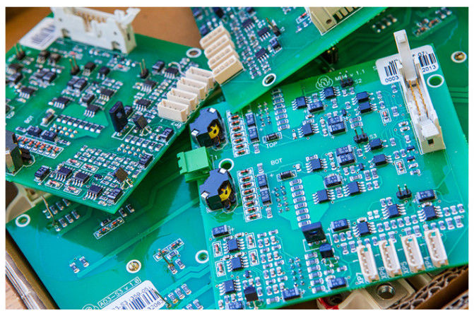 Szybkie prototypy PCB, szybki montaż PCB, szybkie prototypy