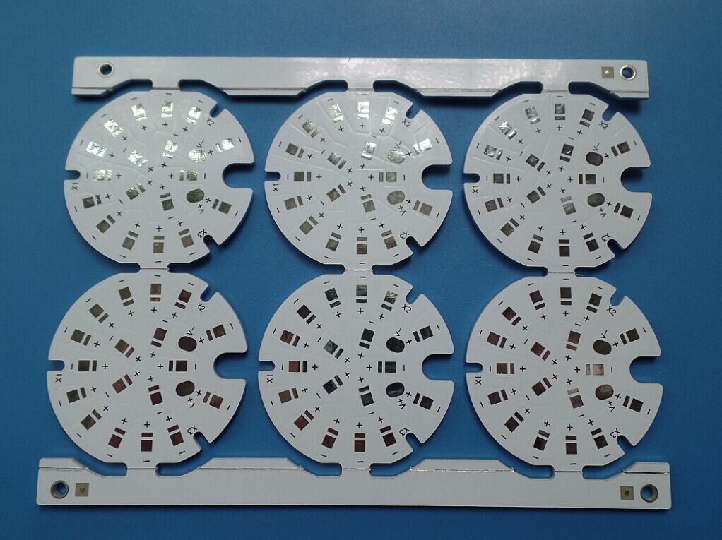 Płytka PCB z materiału Rogers ROHS SMT ENIG DIY Metalowa płytka PCB Obwód sieci 5G