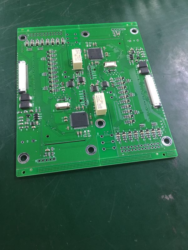 Czarny ekran jedwabny RF4 Surface Mount PCB Assembly do produkcji płyt obwodowych SMT