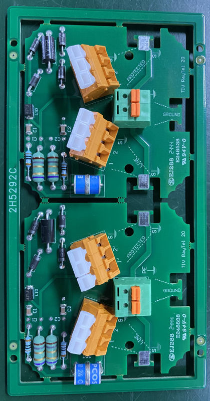 Telekomunikacyjne płytki PCB miedziane z wyposażeniem telekomunikacyjnym z LW/LS min. 0,05 mm i czarnym kolorem sitodruku