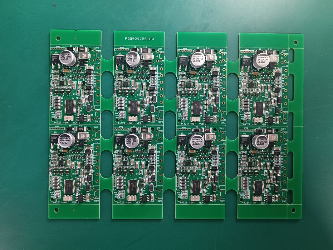 Kompletny montaż PCB pod kluczem z wykończeniem powierzchniowym ENIG, warstwami 1L-32L i zgodnością z RoHS dla urządzeń elektronicznych