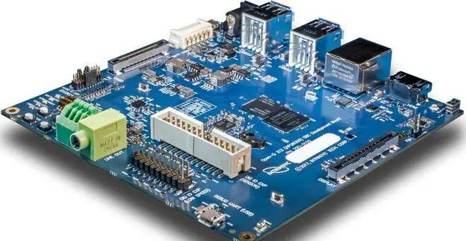 Szybki montaż PCB z materiałem FR-4, 4 warstwy i minimalna średnica otworu 0,10 mm dla zastosowań motoryzacyjnych