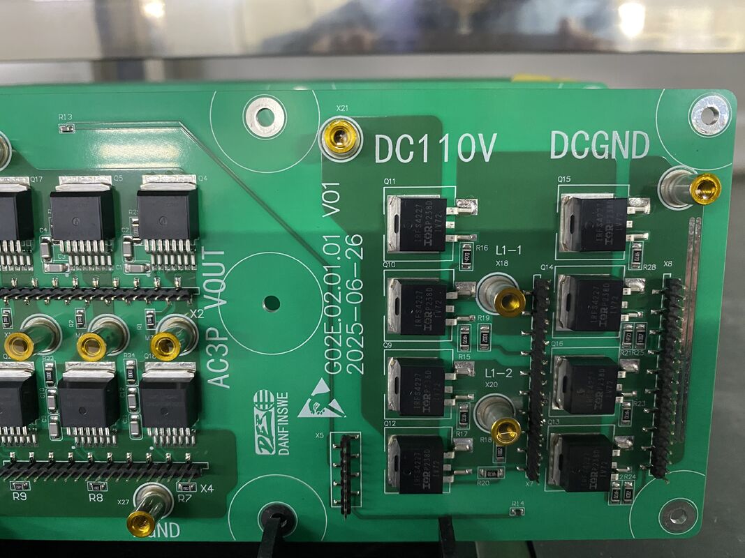Maksymalny rozmiar PCB 6001200mm Przemysłowy zespół obwodu drukowanego Dostosowane rozwiązania do złożonych aplikacji elektronicznych i wydajności
