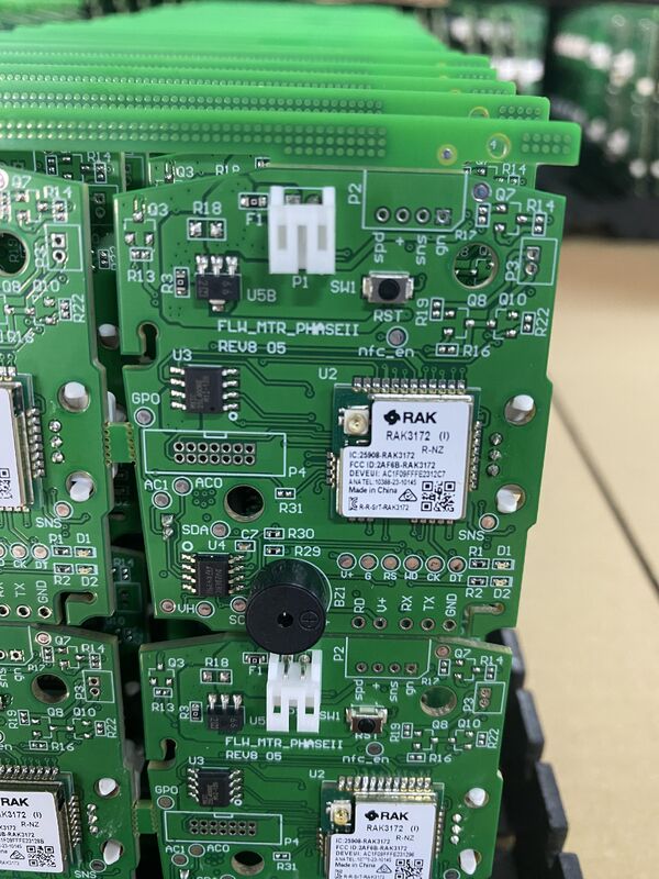 Maksymalny rozmiar PCB 6001200mm Przemysłowy zespół obwodu drukowanego Dostosowane rozwiązania do złożonych aplikacji elektronicznych i wydajności