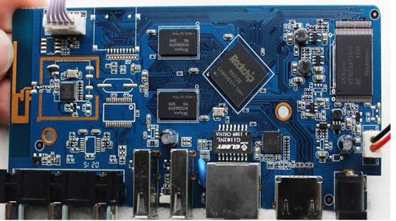 Zgromadzenie pełne z podłożem podwodnym Złoto Srebro Zgromadzenie PCB Z Błękitnym RoHS zgodne