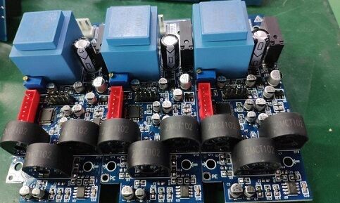 Kompleksowa obsługa montażu płytek drukowanych (PCB) z zarządzaniem listą materiałów (BOM) i globalnym łańcuchem dostaw